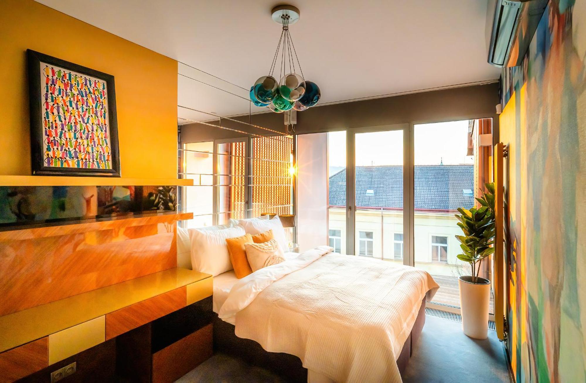 Billionaires Boutique Residence & Premium Suites, Old Town ปราก ภายนอก รูปภาพ